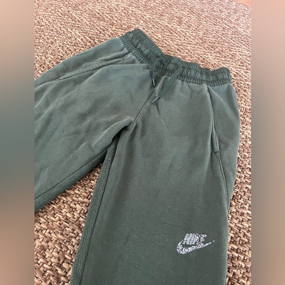 Boys Nike windbreaker/fleece pants - Picture 3 of 10